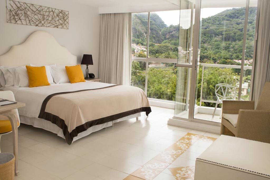 Hotel Mediterraneo Boutique Villeta Bagian luar foto